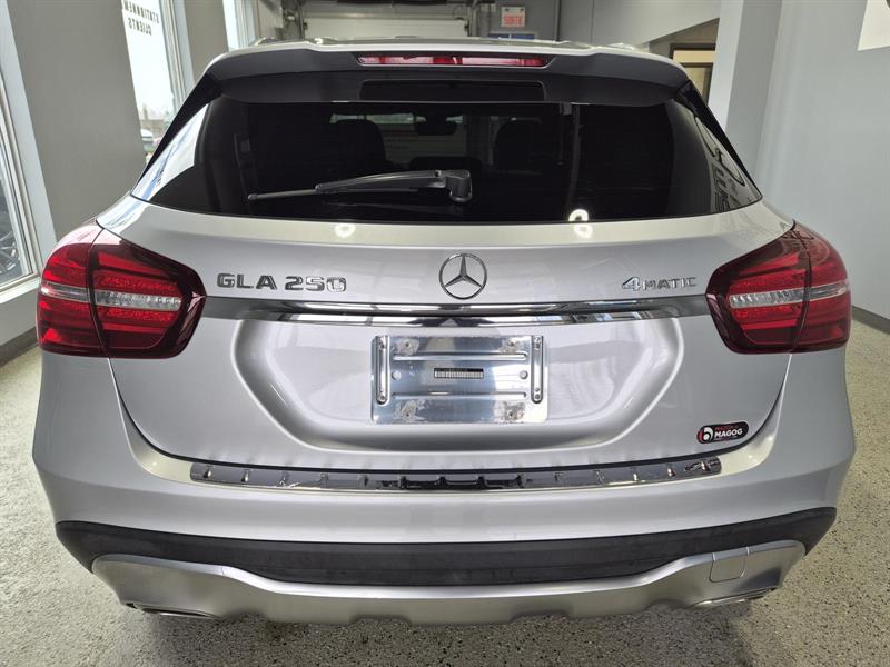mercedes-benz GLA-Class 2019 - 4