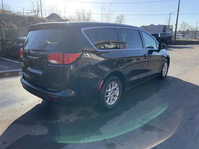 chrysler Grand Caravan 2023 - 5
