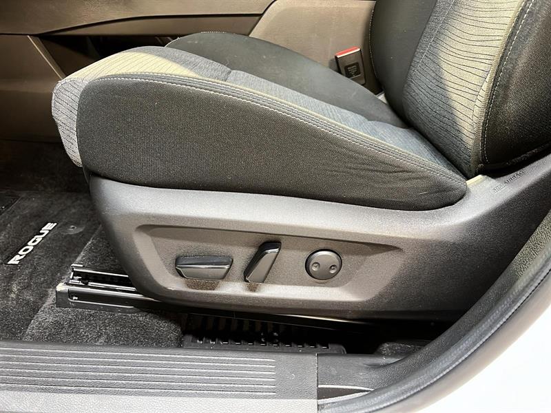 nissan Rogue 2023 - 24