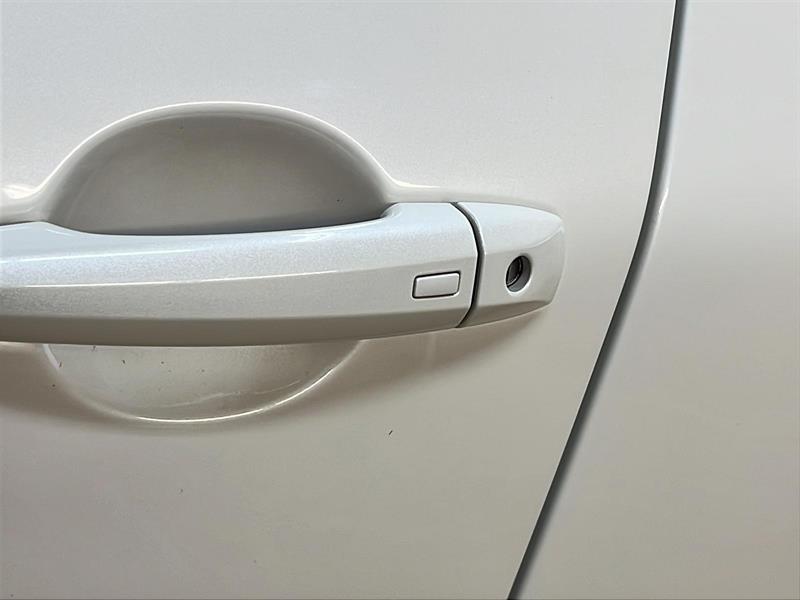 nissan Rogue 2023 - 25