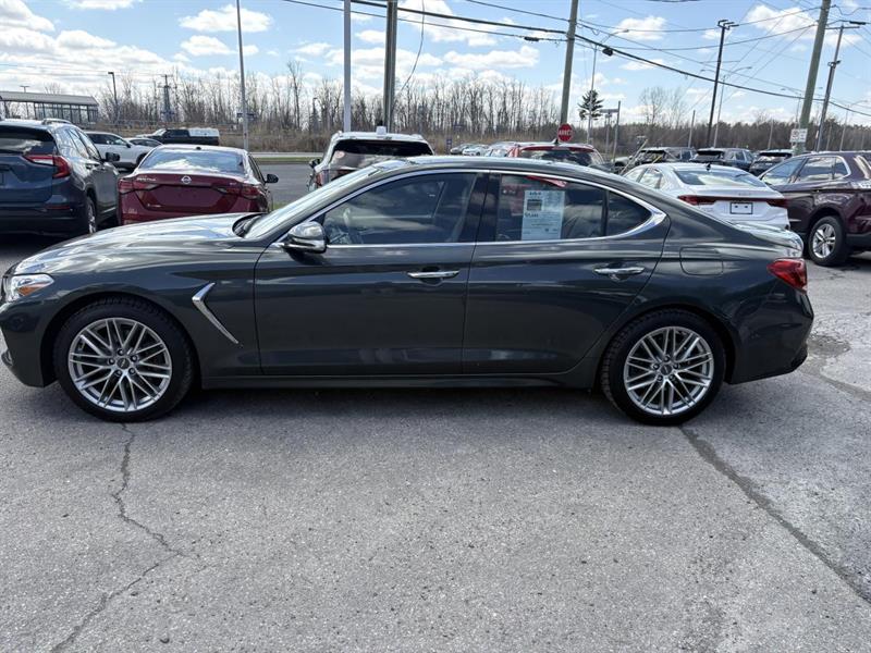 genesis G70 2021 - 13