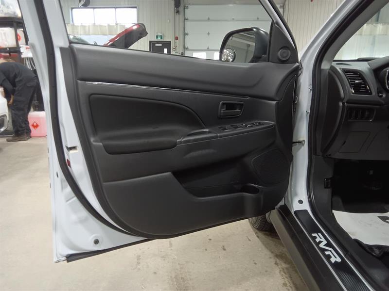 mitsubishi RVR 2023 - 17