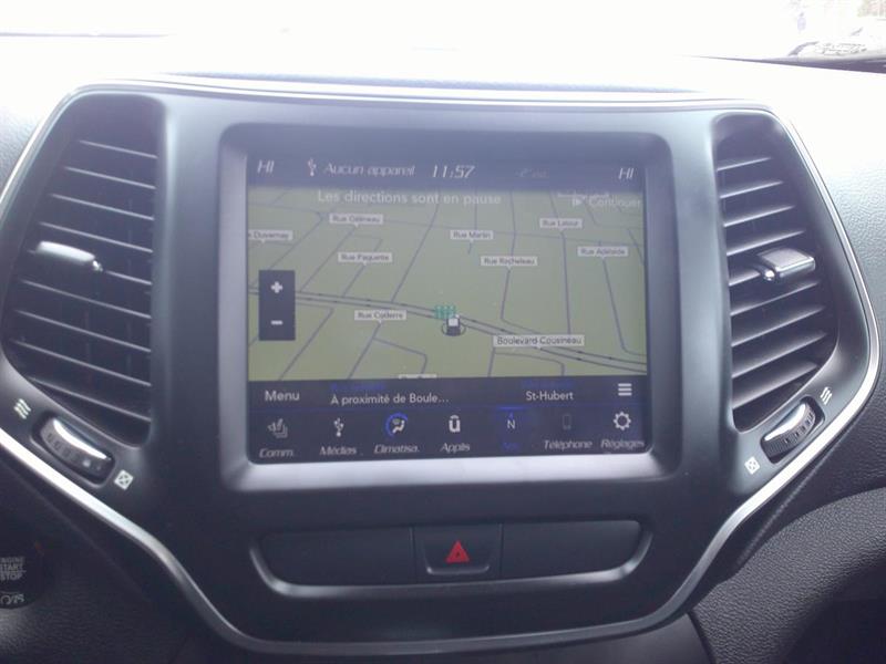 jeep Cherokee 2021 - 11