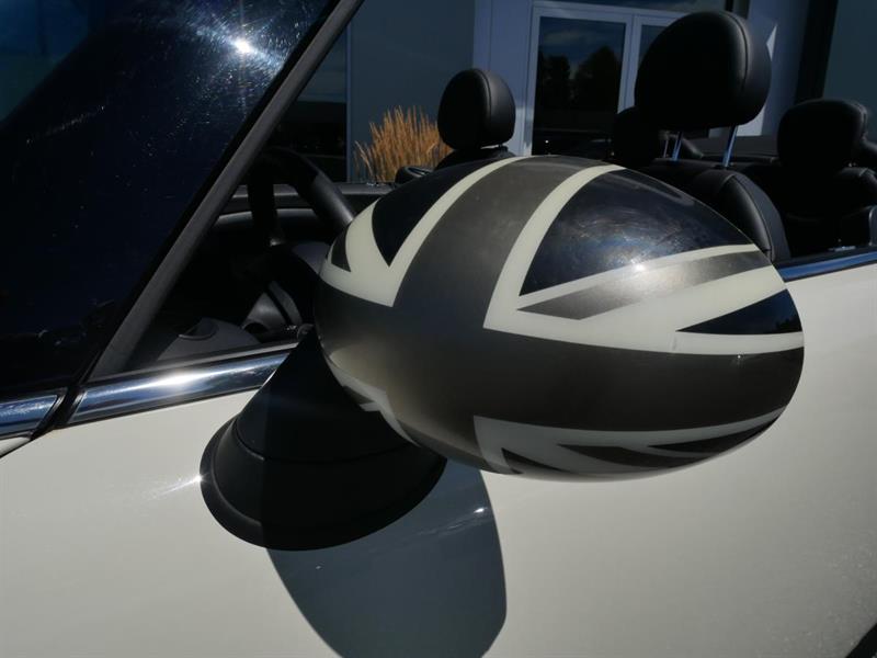 mini Convertible 2013 - 22