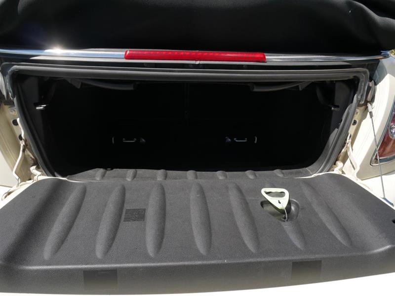 mini Convertible 2013 - 23