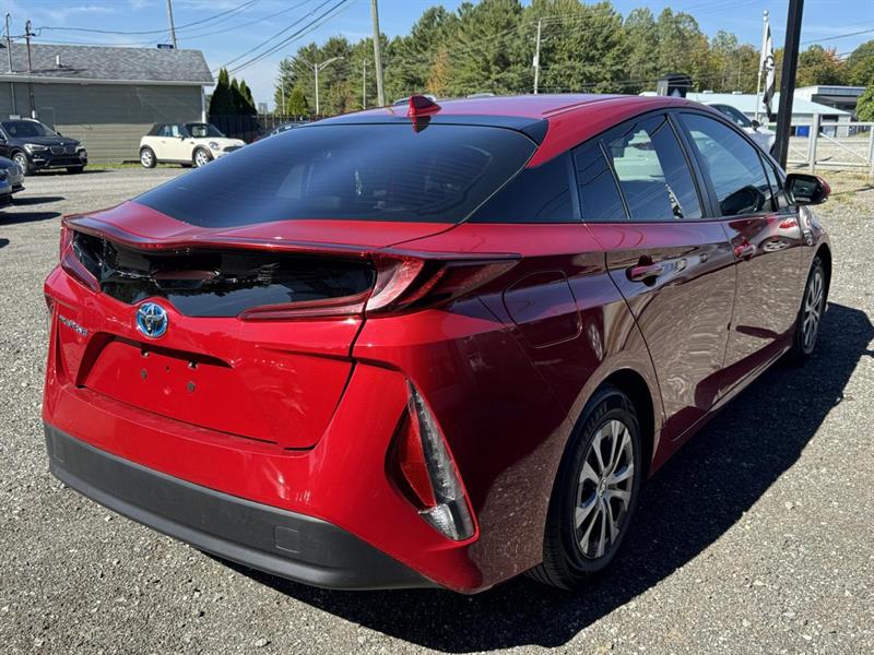 toyota Prius Prime 2022 - 8