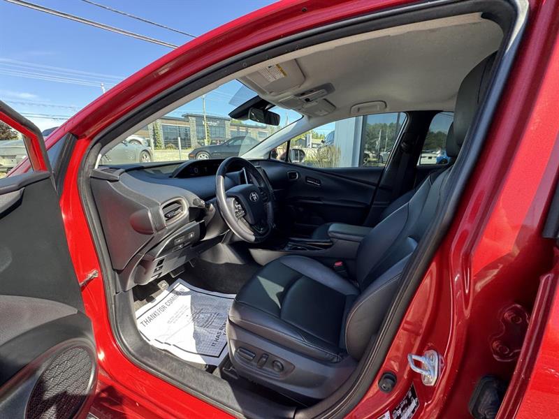 toyota Prius Prime 2022 - 13