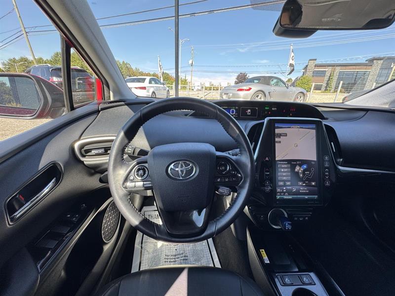 toyota Prius Prime 2022 - 17