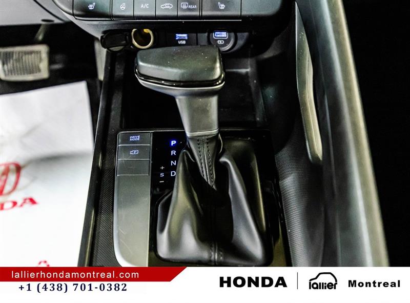 hyundai Elantra 2023 - 25