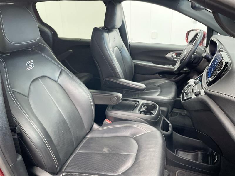 chrysler Pacifica Hybrid 2021 - 22