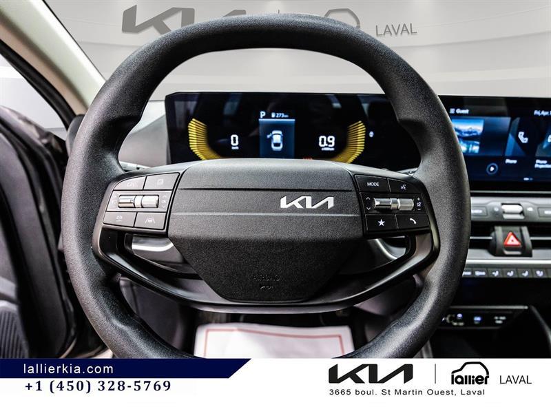2025 Kia K4 - Image 22