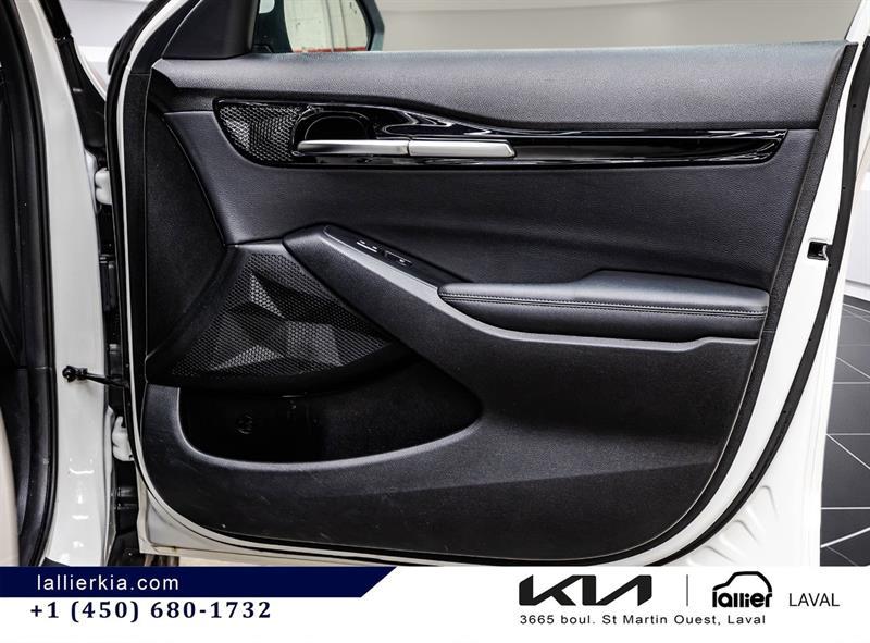 2025 Kia Seltos - Image 17