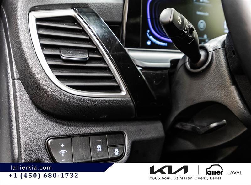 2025 Kia Seltos - Image 21