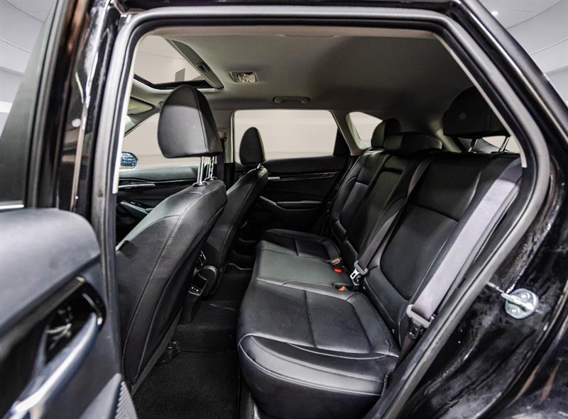 2025 Kia Seltos - Image 14