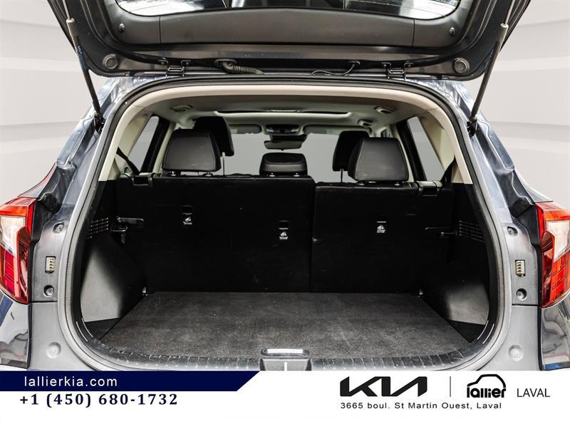 2025 Kia Seltos - Image 16