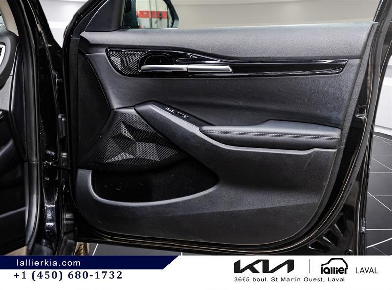 2025 Kia Seltos - Image 17