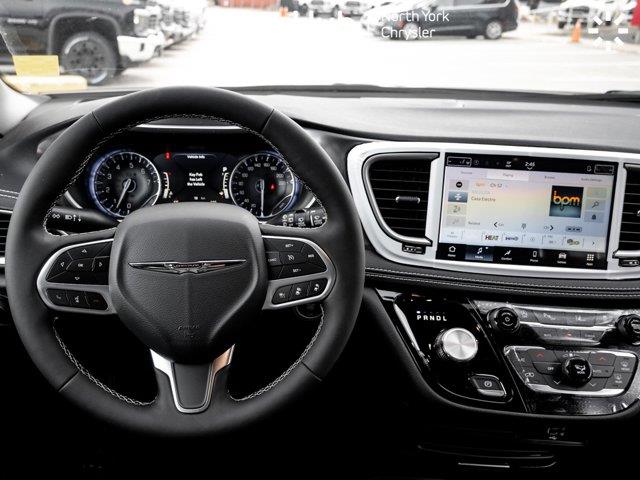 chrysler Pacifica 2026 - 10