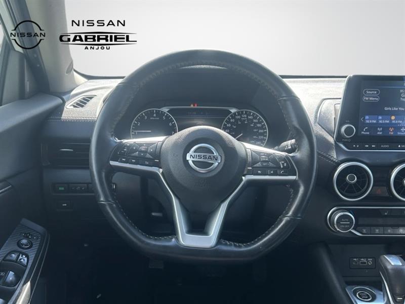 nissan Sentra 2021 - 12