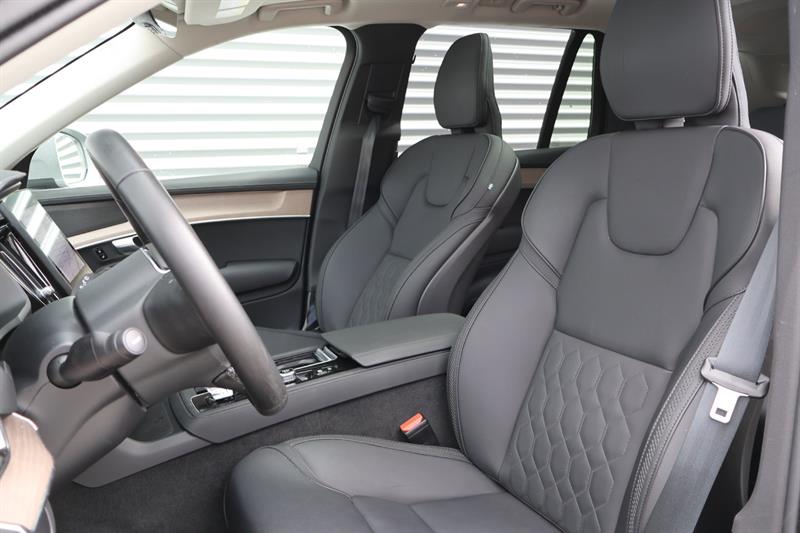 volvo XC90 2025 - 17