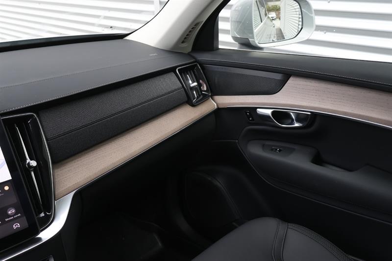 volvo XC90 2025 - 23