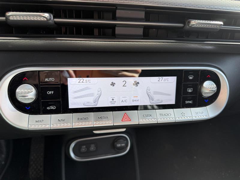 genesis GV60 2023 - 18