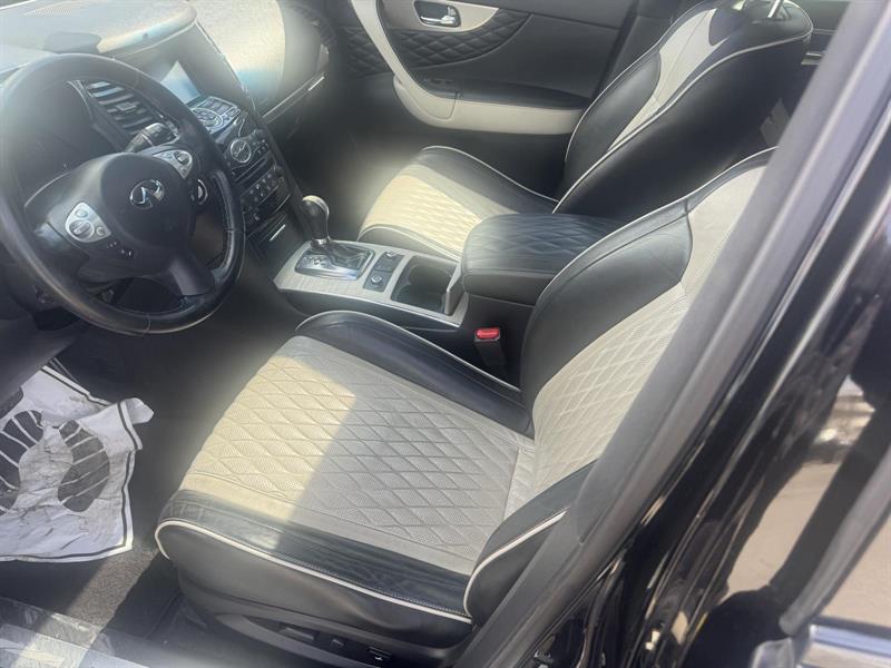 infiniti QX70 2017 - 7