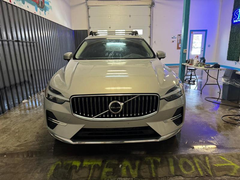 volvo XC60 2023 - 2