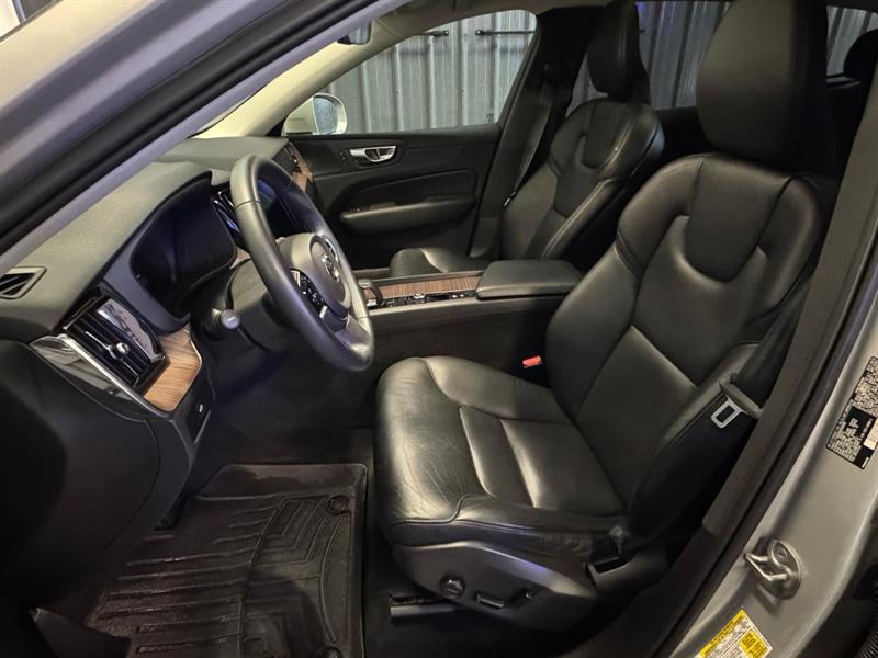 volvo XC60 2023 - 9