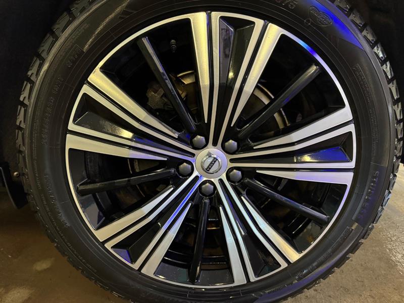 volvo XC60 2023 - 13