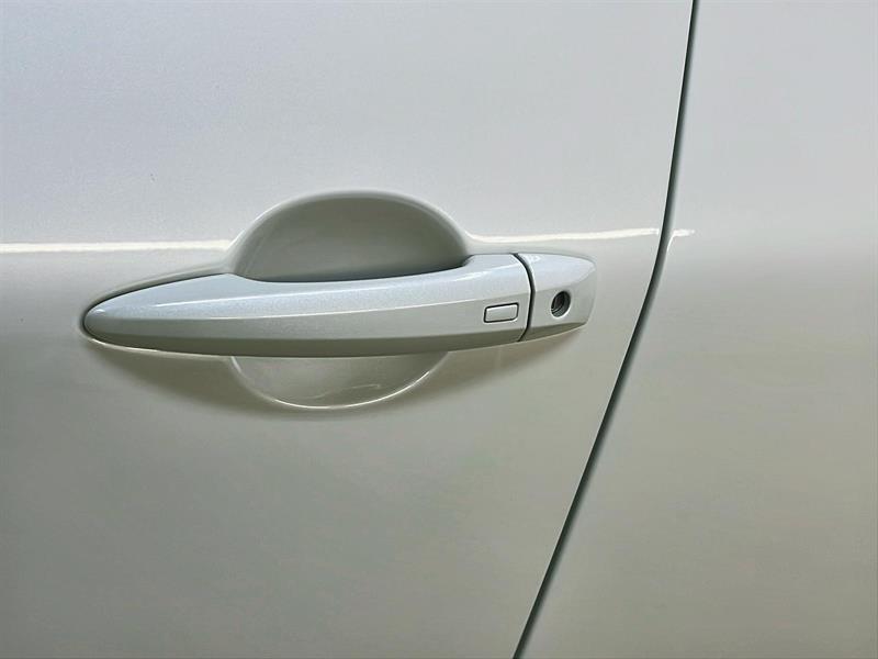 nissan Rogue 2023 - 25