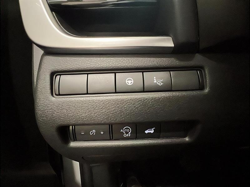 nissan Rogue 2023 - 25