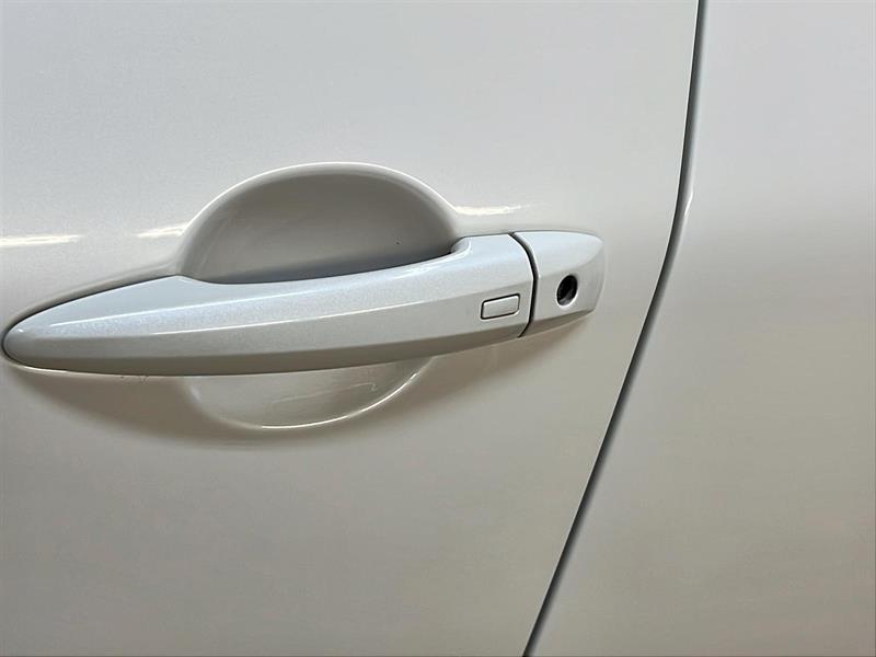 nissan Rogue 2023 - 25