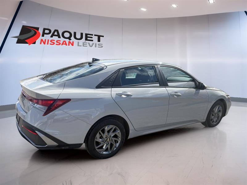 hyundai Elantra 2024 - 2