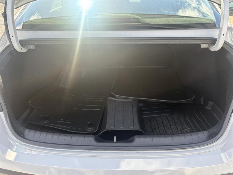 hyundai Elantra 2024 - 31