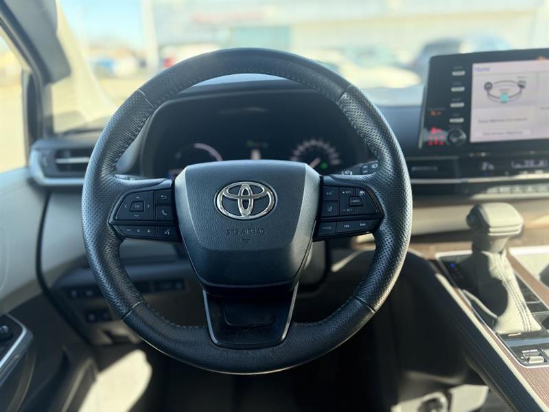 toyota Sienna 2022 - 17