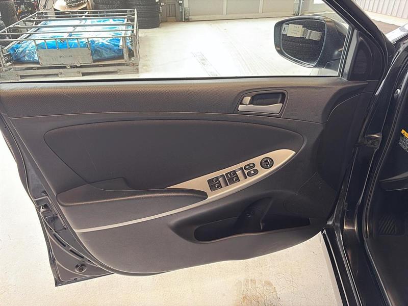 hyundai Accent 2017 - 11