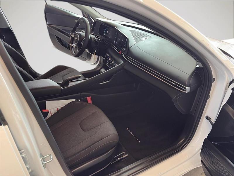 hyundai Elantra 2025 - 22