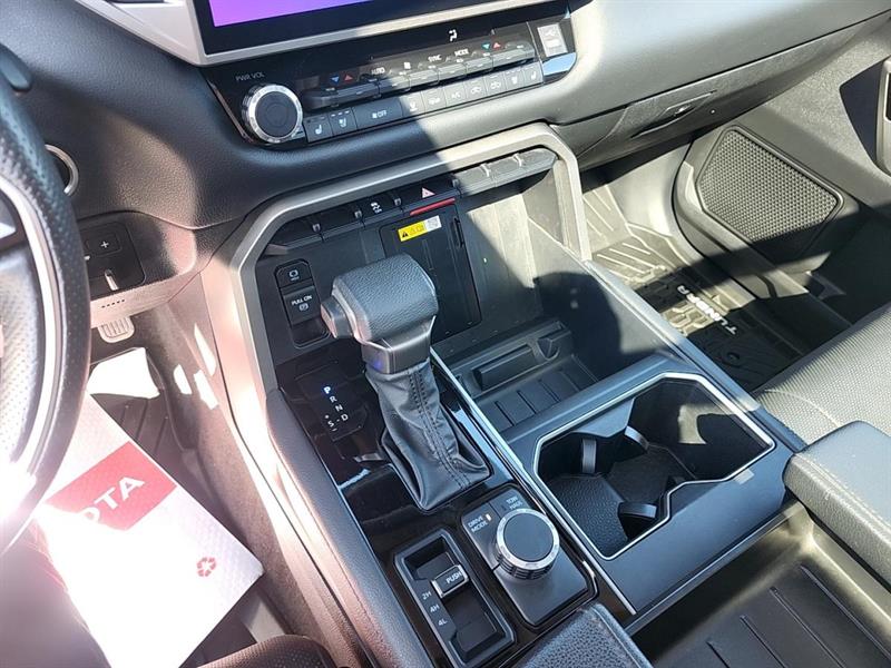 toyota Tundra 2023 - 13
