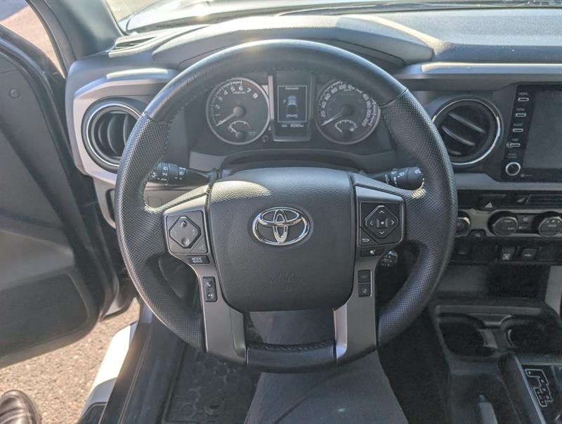 toyota Tacoma 2022 - 17
