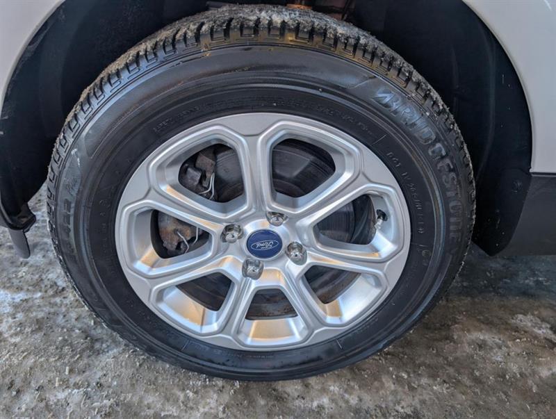 ford EcoSport 2018 - 24