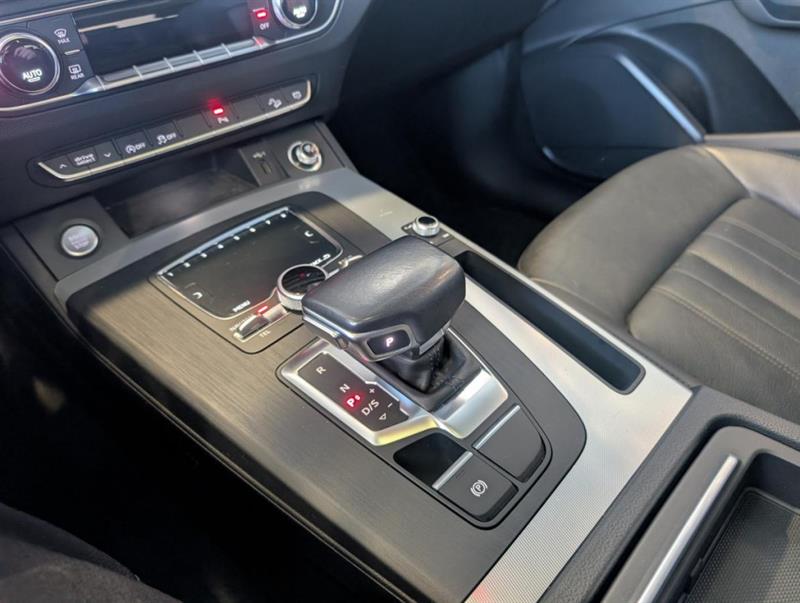 audi Q5 2020 - 21