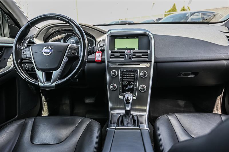 volvo XC60 2016 - 18