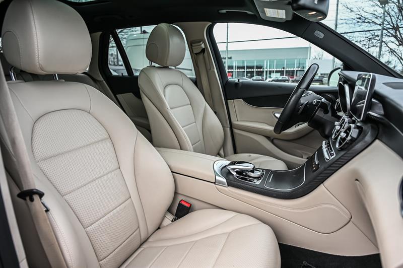 mercedes-benz GLC300 2018 - 28