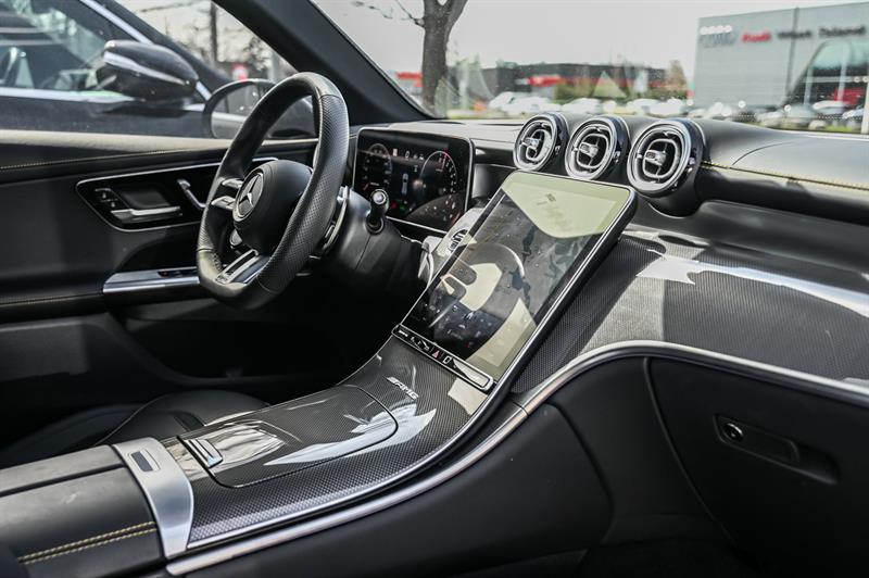 mercedes-benz GLC63 AMG 2025 - 31