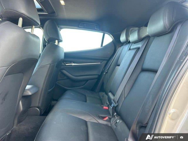 mazda Mazda3 Sport 2022 - 26