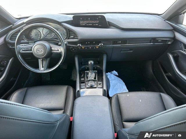 mazda Mazda3 Sport 2022 - 27