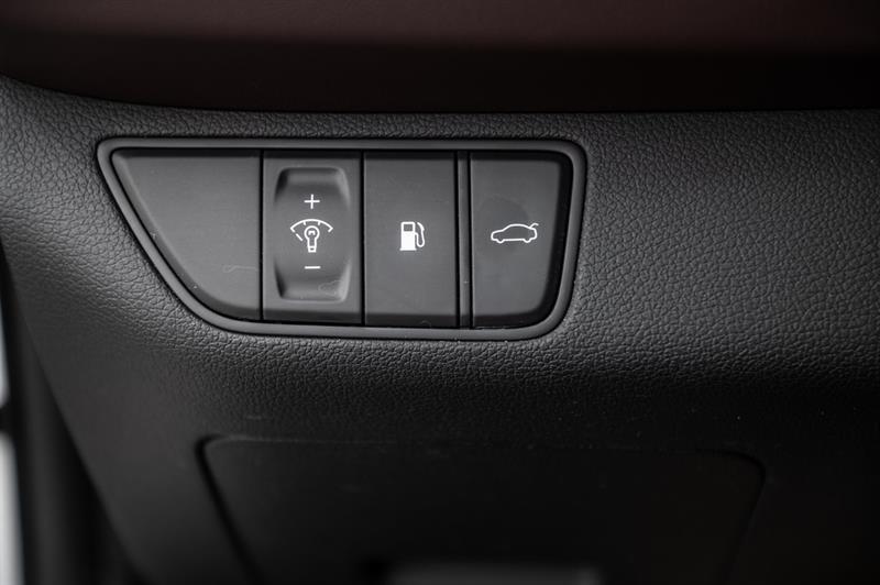 genesis G70 2023 - 19