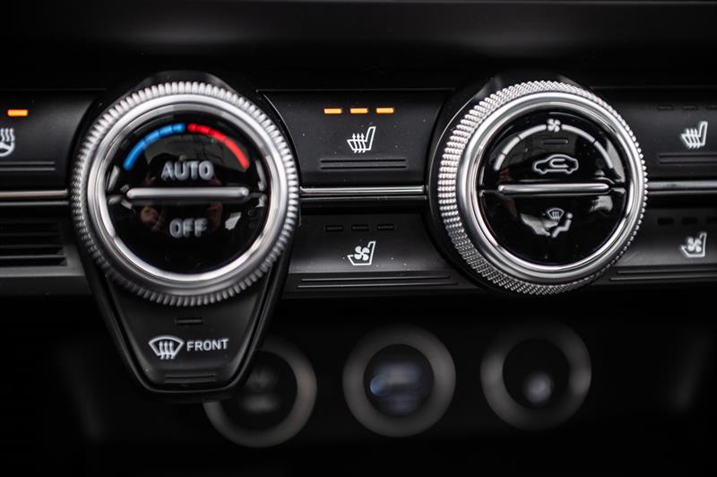 genesis G70 2023 - 28