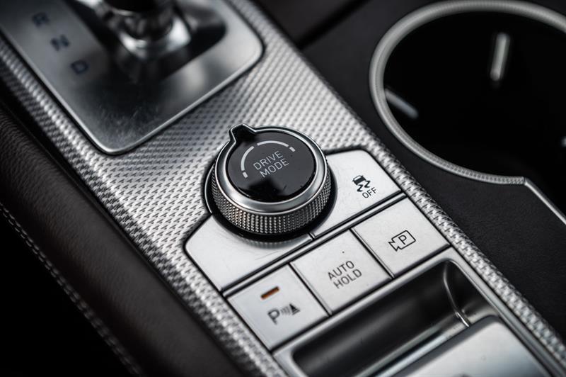 genesis G70 2023 - 31