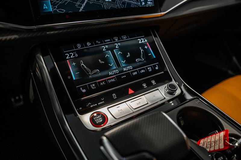 audi RS Q8 2025 - 23